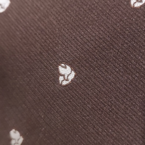 President Necktie Brown with Hearts made of Doves - Picture 3 of 4